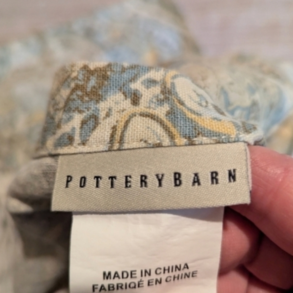 Pottery Barn Full/Queen Duvet Fresco Paisley Blue/Yellow with 2 euro shams - Picture 8 of 10